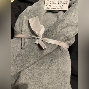 No ticket new soft Grey bathrobe